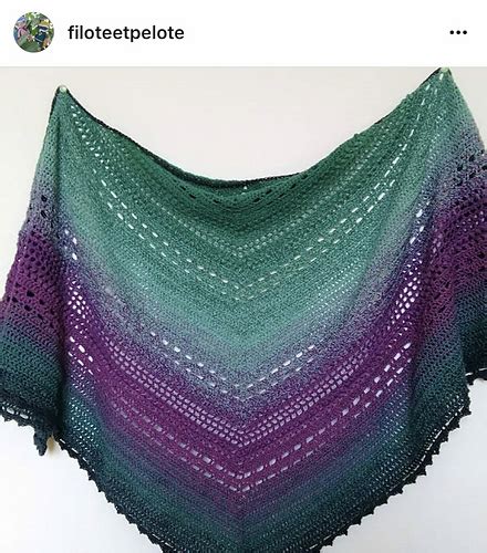 Ravelry Bella Vita Shawl Pattern By Wilma Westenberg