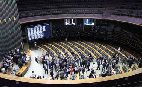 Deputados Aprovam Urg Ncia Para Projeto Que Invalida Dela O Premiada