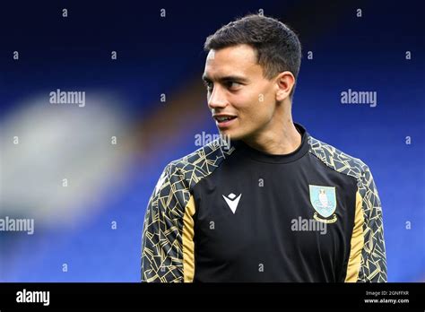 Sheffield Wednesday players arrive at the stadium Stock Photo - Alamy