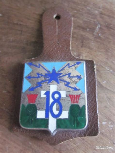 Insigne Ancien 18 RT REGIMENT DES TRANSMISSIONS ORIGINAL DRAGO H 638