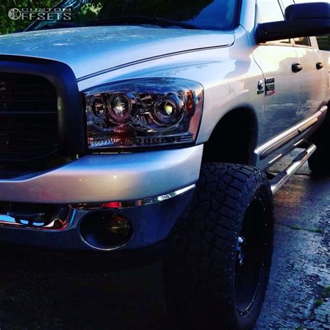 2007 Dodge Ram 2500 With 22x10 19 Mayhem Monstir And 325 50R22 Toyo