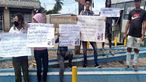 Le Pusieron Los Ganchos A Un Joven Por Ser Miembro De La Banda De El