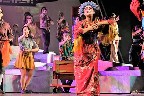 Theater Review Binondo Musical Celebrates Chinese Filipino