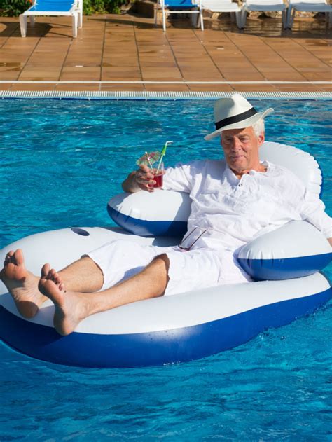 Pool floats for adults – Artofit