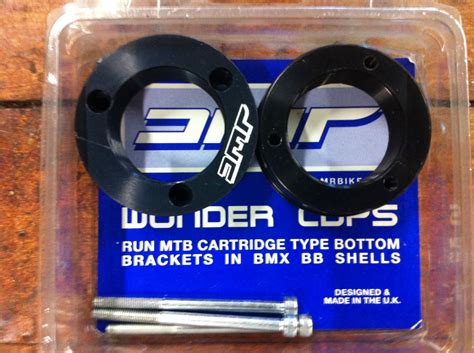 DMR Original Wonder Cups Bottom Bracket Converter