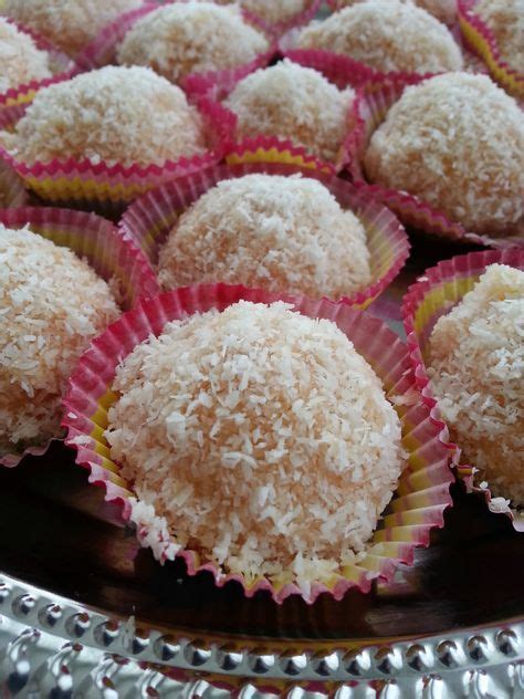 Boules fondantes noix de coco et confiture les délices de mymy