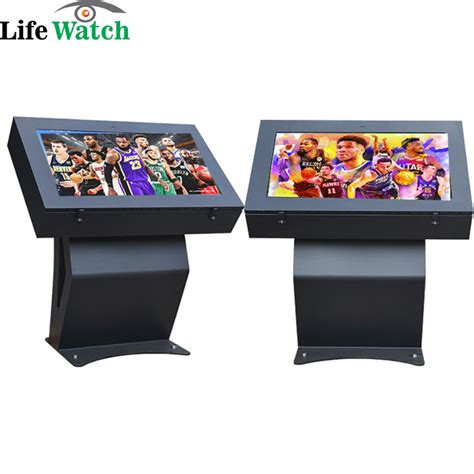 32 Inch Outdoor WiFi Waterproof Free Stand Interactive Touch LCD Kiosk