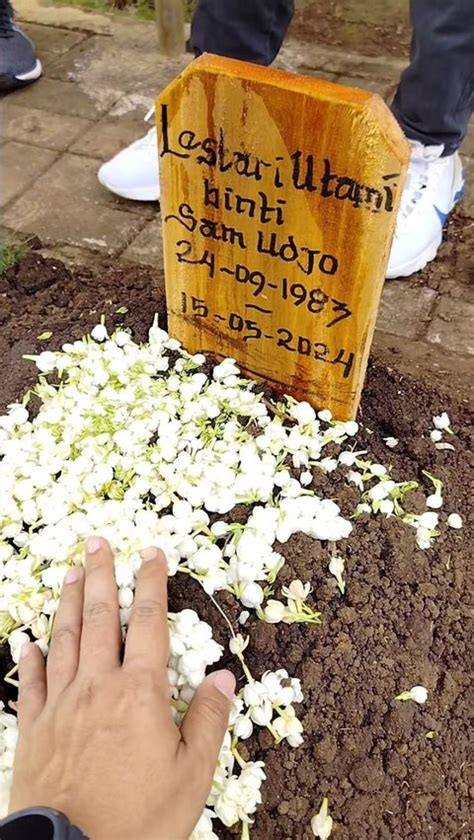 Innalillahi Tari Afi Meninggal Dunia