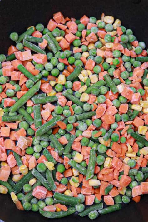 How To Cook Frozen Vegetables On The Stove - Recipe Vibes