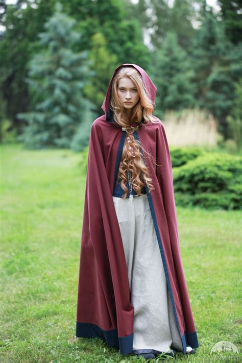 Cotton Cloak Secret Garden” In Burgundy Medieval Dress Medieval