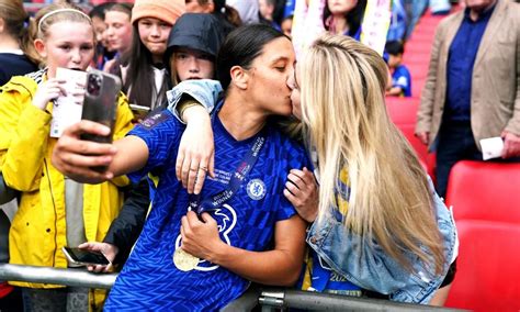 Sam Kerr And Partner Kristie Mewis Announce They Are