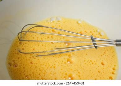 1 955 Fried Beaten Eggs Images Stock Photos Vectors Shutterstock