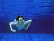 Naked Soraya Gomaa In Marmor Stein Eisen