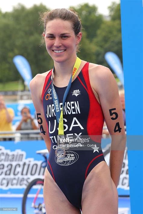 Uk Triathlon Finish Line Gwen Jorgensen Of The Usa On The Podium Elite Women Itu World