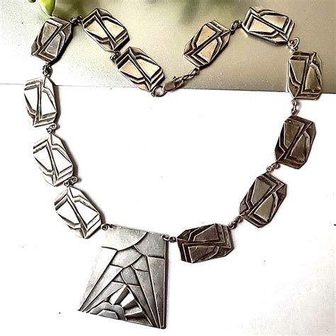 ANTIQUE ART DECO STERLING SILVER STATEMENTS NECKLACE Gem