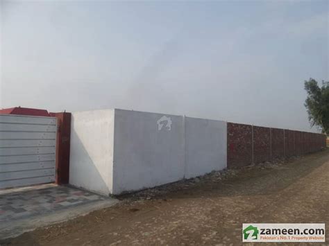 Kanal Farm House Is Available For Sale In Barki Road Barki Road