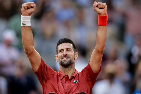 El apodo de Djokovic para Alcaraz Sinner reacciona a sus fotos de niño