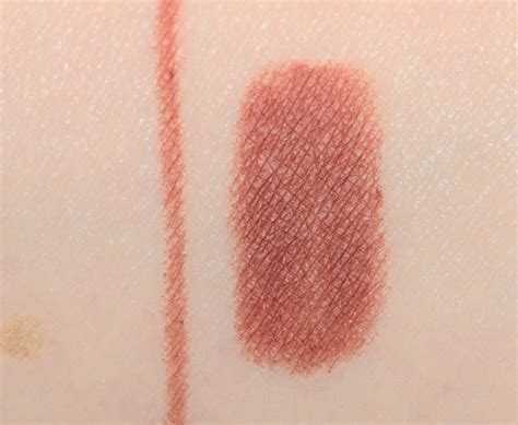 Chanel Nude Brun Le Crayon Levres Longwear Lip Pencil Review Swatches