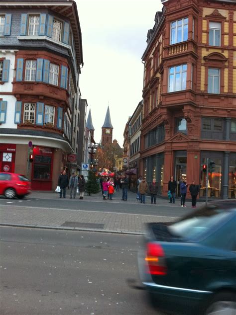 Sanders Go Sightseeing: Kaiserslautern, Germany (Christmas Market)