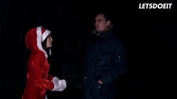 Gorgeous Brunette Lullu Gun Has Fun With Amateur Guys On Christmas Letsdoeit Xvideos