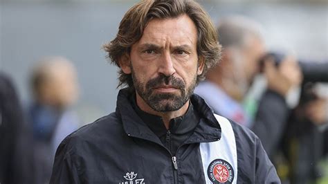 Fatih Karagümrük Andrea Pirlo Ile Yollarını Ayırdı Tgrt Haber