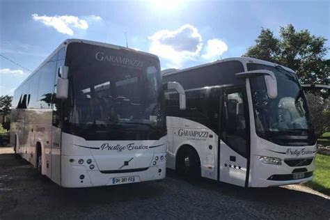 Les Meilleures Locations De Bus De Mariage Dans La Loire