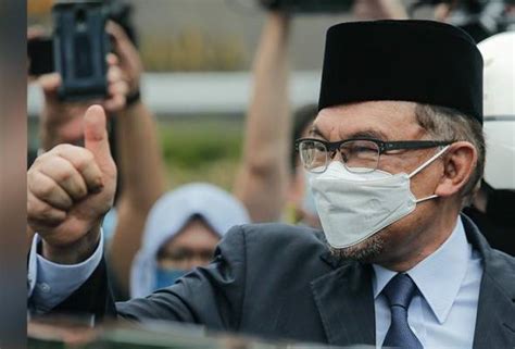 Menghadap Yang Di Pertuan Agong Pembentukan Kerajaan Baharu Tidak