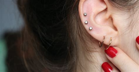 10 Cartilage Piercing Truths To Know Before You Go Under The Needle