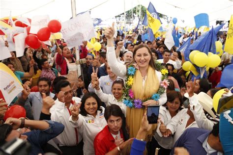 Martha Erika Se Compromete A Construir Libramiento De Huixcolotla A La