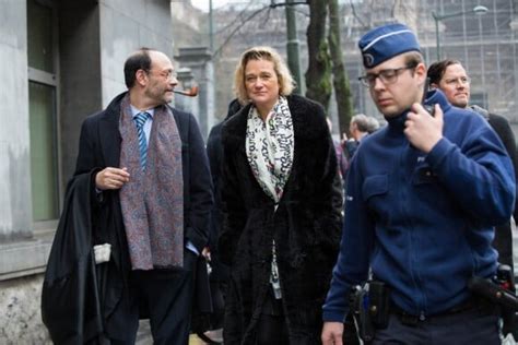 Photo Maître Marc Uyttendaele Et Delphine Boël Delphine Boël Devant