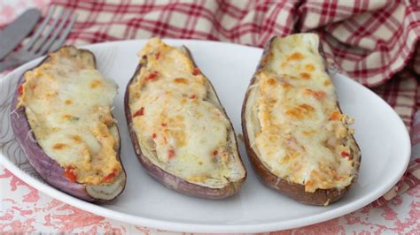 Aubergines farcies au poulet et à la mozzarella délicieuses