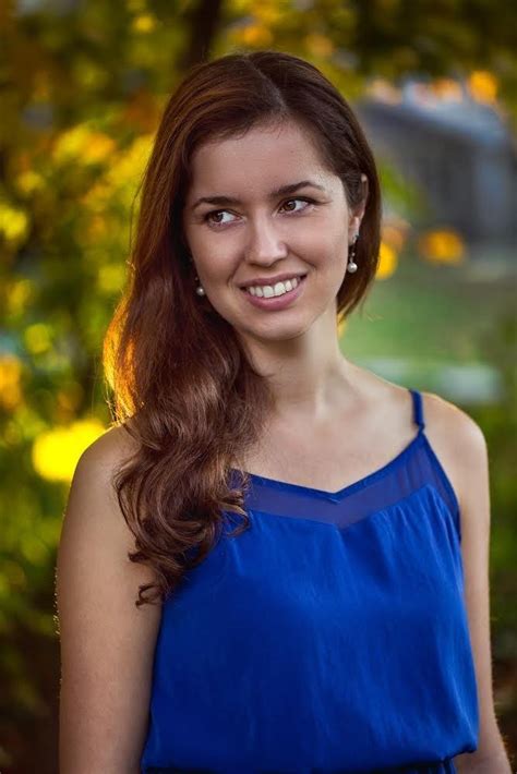 Aniela Verbin: Facing the Music, Rebuilding Her Life - r8n7sfl