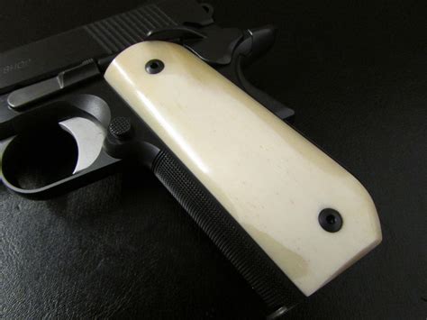 Kimber Classic Carry Pro Bone Grip 1911 45 Acp For Sale