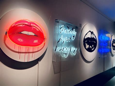 Voluptuous Lips And Provoking Neon Installations ‘addicted To Love’ By Sara Pope And Eve De