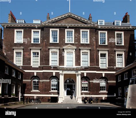 Albany London Stock Photos And Albany London Stock Images Alamy