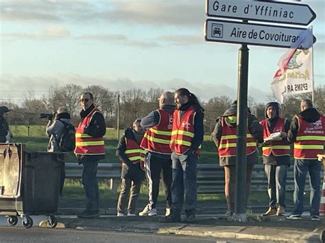 Accrochages sur la RN12 gros ralentissements entre le Perray et Saint René