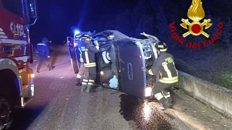 Nord Sardegna Scontro Tra Auto Un Ferito