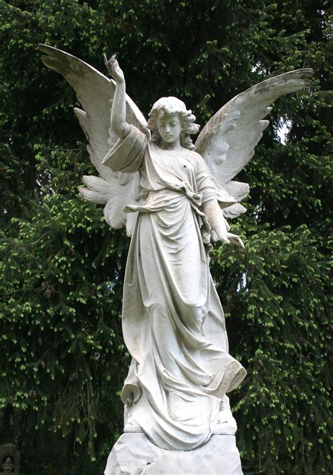 Pin By Ladonna Sellers On Cemeteries Angel Statues Sculpture Angel