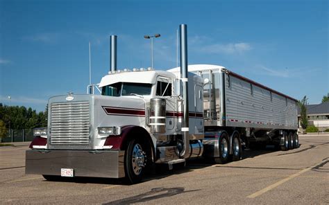 Pin by ImagesSharedStorage on Cars | Peterbilt trucks, Trucks, Big rig ...