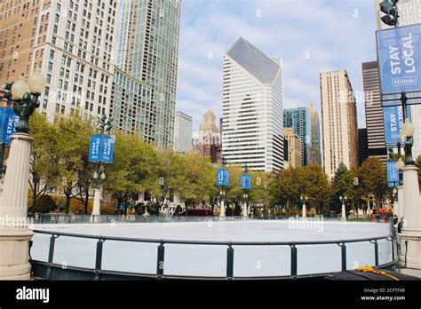 Fall In Chicago Stock Photo Alamy