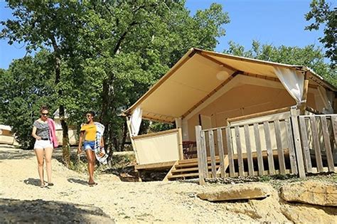 Camping Koawa Les Reflets Du Quercy Crayssac Wonderbox