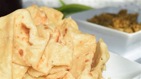 What Are Trinidad Doubles And What Makes Them Different From Roti?