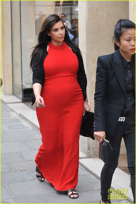 Pregnant Kim Kardashian And Kanye West Reunited In Paris Photo 2861309 Kanye West Kim