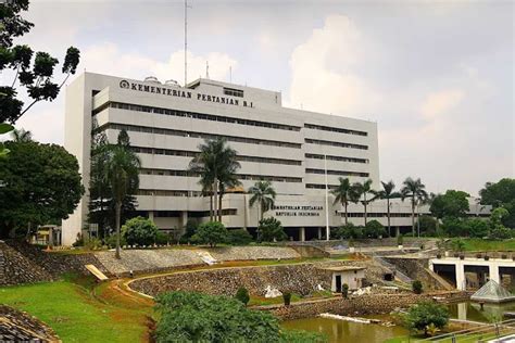 Gedung Kementerian Pertanian Homecare24