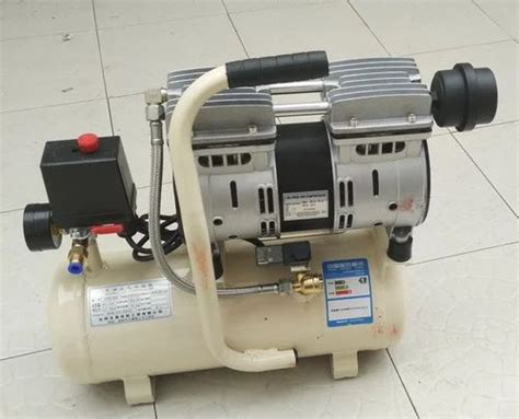 Up To Hp Ac Single And Three Phase Oil Free Air Compressor At Rs