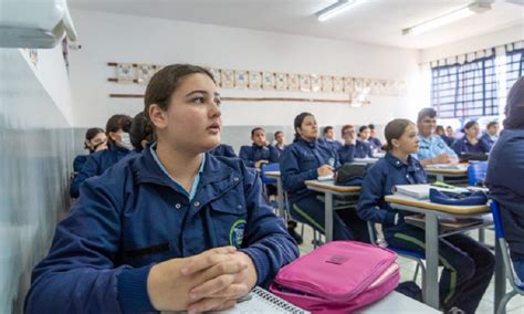 A Partir De 2024 Paraná Terá Mais 82 Colégios Cívico Militares