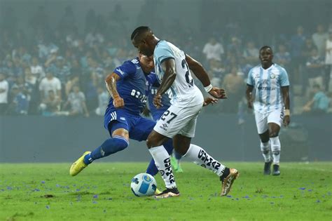 Emelec vs Guayaquil City fecha horarios árbitros canales de tv y