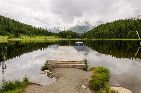 Foto De St Moritz Stazersee Bergsee Stazerwald Holzsteg Badesee