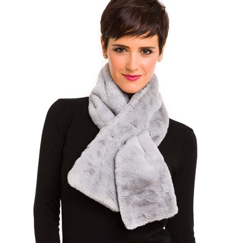 Snapklik Melifluos Designed In Spain Fur Collar Scarf For Women