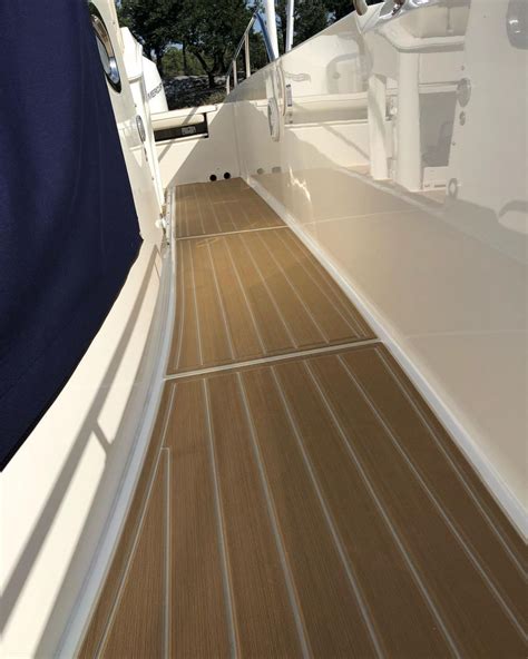 Boston Whaler 270 Seadek Flooring Seaside Marine Customs